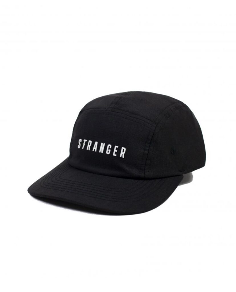 BONÉ FIVEPANEL STRANGER PRETO